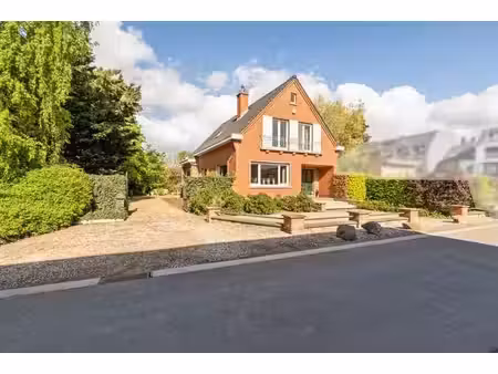 à vendre à merchtem : maison 4 façades avec 4 chambres