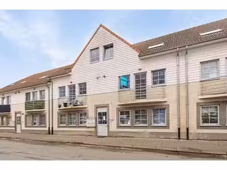 appartement duplex situé au centre et près des transports pu