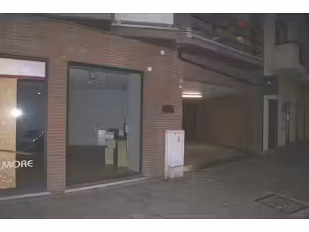 parking/boxe de garage