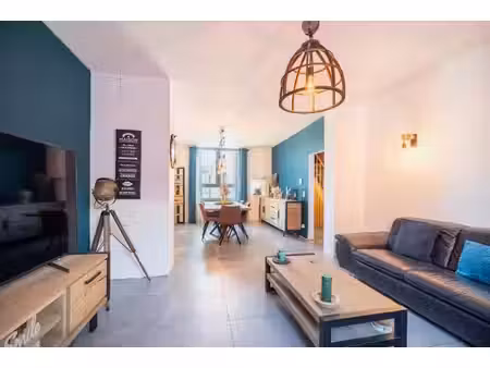 belle maison rénovée 3/4 chambres avec jardin