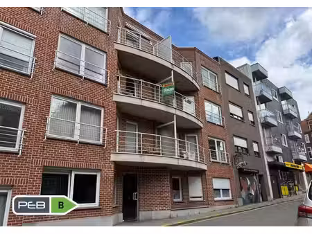bel appartement 2 chambres avec garage à waremme