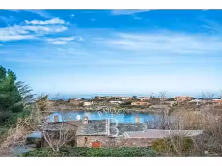 villa de luxe à vendre à l'île-rousse