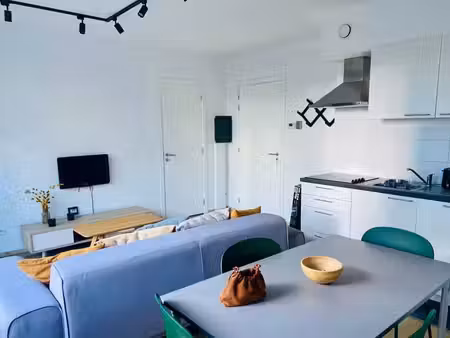 bruxelles - tour et taxis - appartement 2 chbres terrasse me