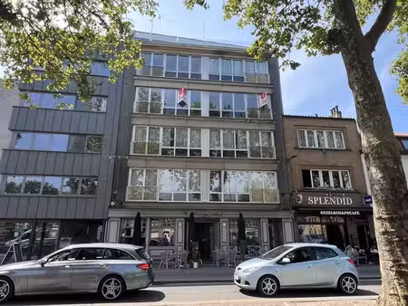 appartement avec place de parking à louer dans le centre de