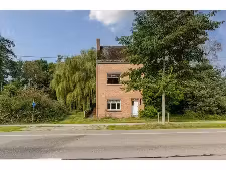 grande maison à rénover avec grand jardin