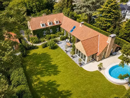 superbe villa avec b&b  location sublime à vendre à schilde