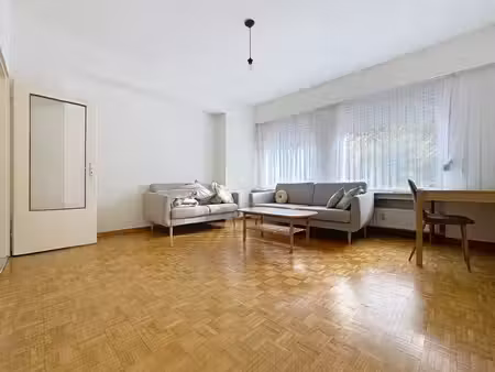apppartemeent 1 chambre au rez-de-chaussée sans cave