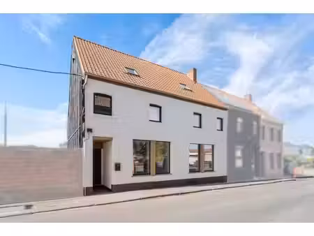 riante energiezuinige gezinswoning met 4 slaapkamers  2 b...
