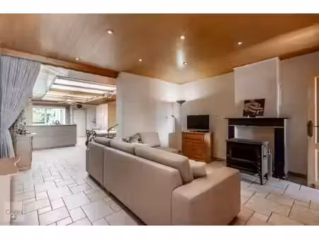 charmante gesloten woning (185 m²) met ruime tuin in eine...
