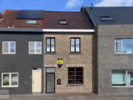 rijwoning op 441m² met ruime tuin in eine