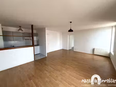 a louer à cognac - appartement 2 pièces - 59m2 - hyper centr