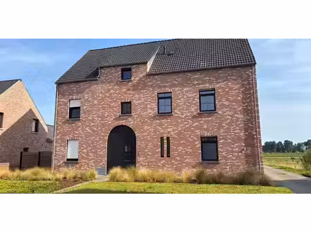 appartement à louer à wuustwezel pour € 950 avec 2 chambres à coucher