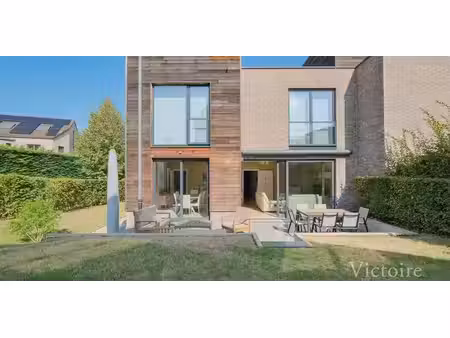 maison à louer à uccle pour € 3.600 avec 4 chambres à coucher