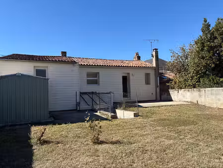 maison 6 pièces à louer à bressuire - proche écoles et commodités