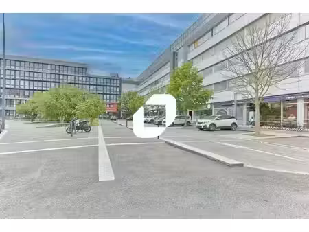 vente bureaux 221m²
