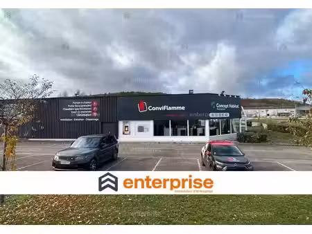 location commerce normanville 27930 330m² à 780m²
