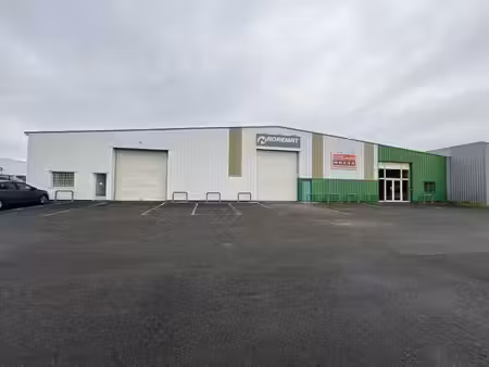 vente local d’activités 1200m²