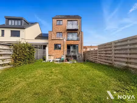 bel appartement chambres avec jardin et terrasse