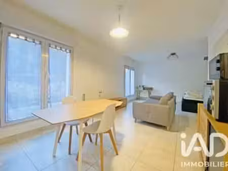 location appartement t1 meublé à blois (41000) : à louer t1 meublé / 34m² blois