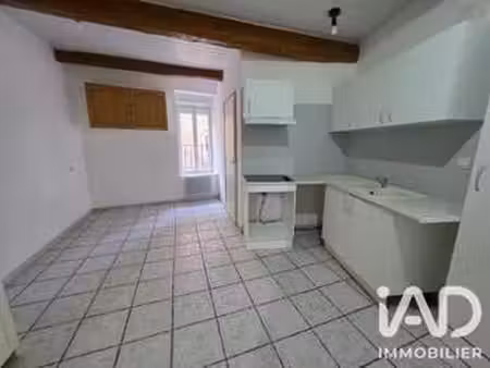 location appartement t1 au bousquet-d'orb (34260) : à louer t1 / 20m² le bousquet-d'orb