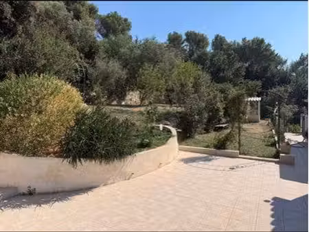 villa de charme dans les hauteurs de gemenos