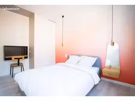 chambre meublée – 485 charges comprises – amiens saint-pierre