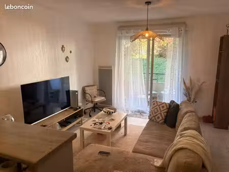 loue appartement t2