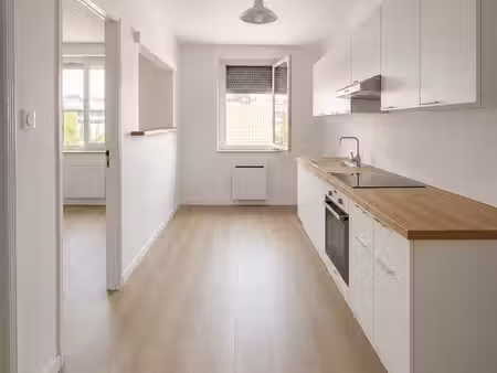 appartement t4 85m2 - entièrement rénové - centre ville carmaux