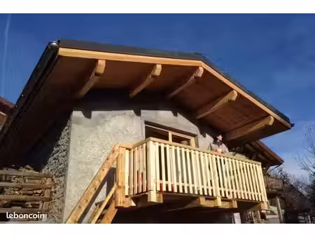 mazot avec terrasse et vue
