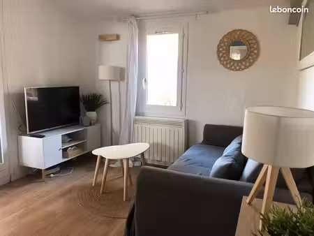 ?maison coup de cœur climatisée et rénovée avec 2 chambres  au calme dans résidence sécuri