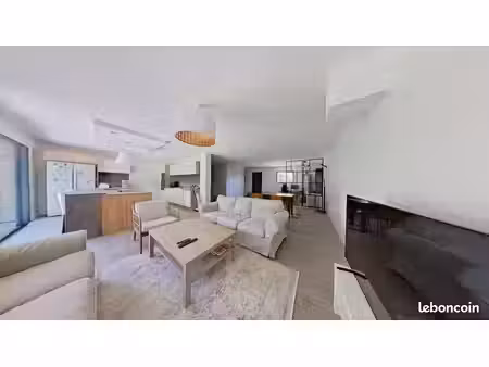 maison 5 pièces 140 m²