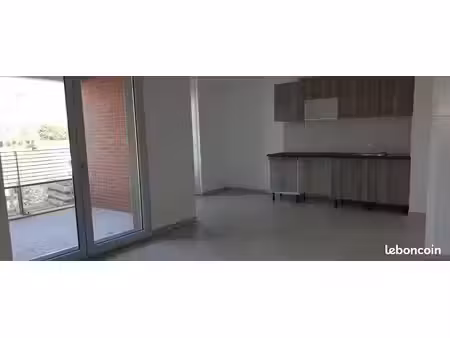 appartement 3 pièces 65 m²
