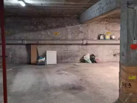 location place de parking couverte neuilly sur marne
