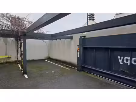 parking à louer
