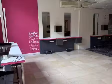 local commercial à louer