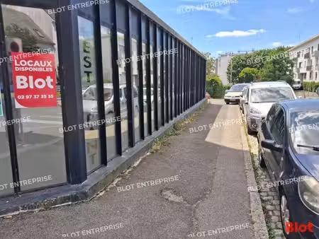 local commercial à louer
