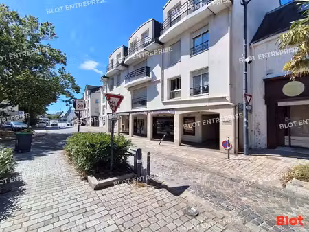 local commercial à louer