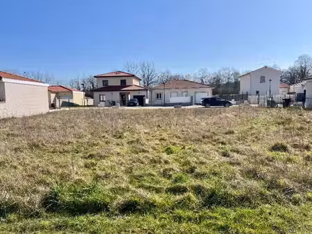 terrain constructible neuf à vendre
