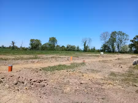 terrain constructible neuf à vendre