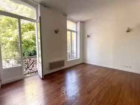 vente appartement 2 pièces 42 m² à lille (59000)  249 000 €