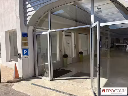 local commercial à louer