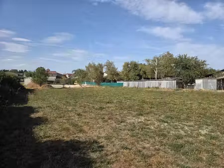 terrain constructible neuf à vendre