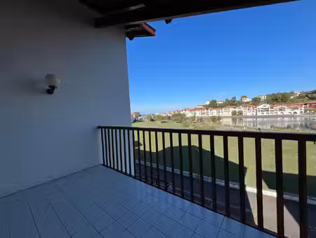 à louer 2 pièces avec 2 terrasses urrugne