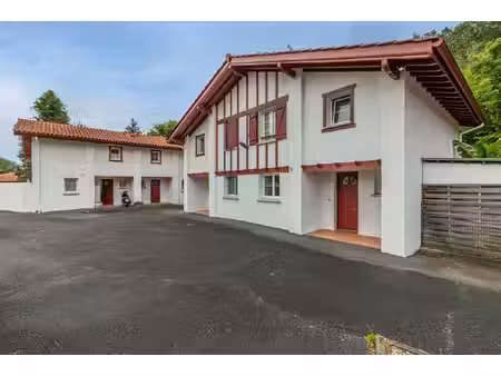 urrugne ? maison 4 pièces avec jardin et 2 parkings
