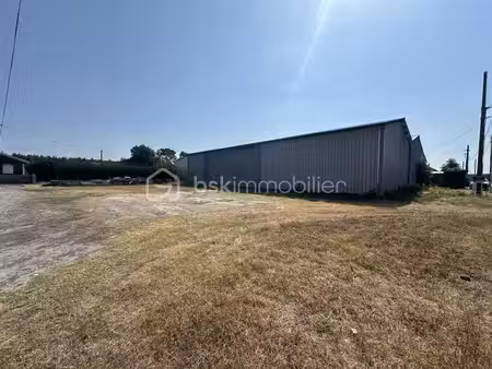 entrepôt à vendre