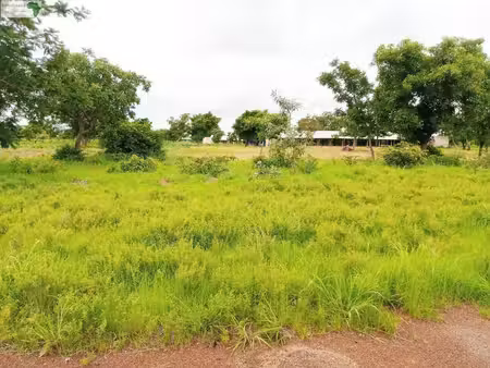 terrain constructible neuf à vendre