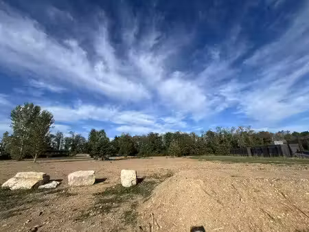 terrain constructible neuf à vendre