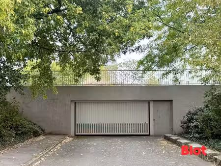 exclusivite a vendre rennes villejean universite - box/garage securisé