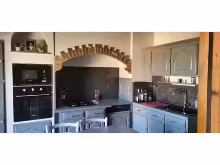 à vendre proche chatillon-sur-chalaronne  maison de 161 m2 p