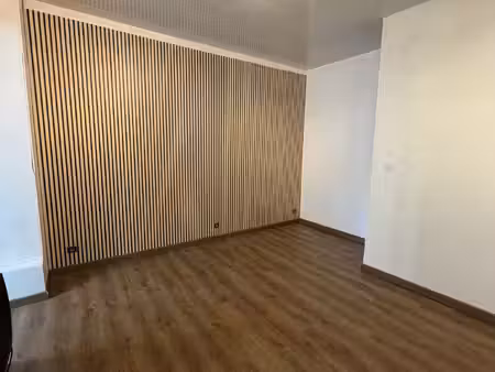 maison de ville entièrement rénovée de 92 m2 à petit-quevill